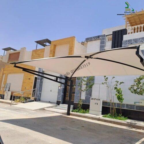 مظلات الشرقية مظلة اكس كابولي معلق مقدمة من شركة مظلات الشرقية